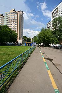 Новопоселковая улица, вид от улицы Фабрициуса