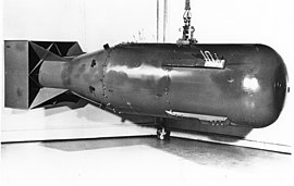 Макет бомбы «Малыш», сброшенной на Хиросиму