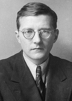 Дмитрий Шостакович в 1942 году