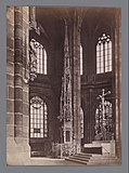 Киворий в апсиде церкви. 1493—1495. Песчаник. Фотография 1910 г.
