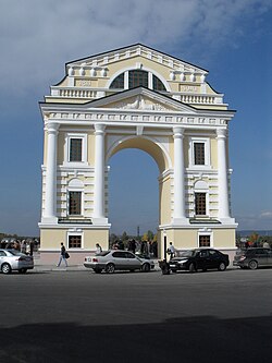 «Московские ворота» со стороны города