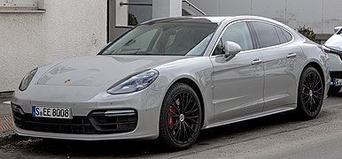 Porsche Panamera (2010—н.в.)