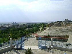 Вид на город с мавзолея Ноя