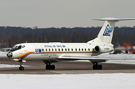 Ту-134 в обновлённой ливрее в 2005 году