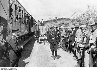 Прибытие немецких переселенцев из Галиции в Вартеланд, 1940 г.