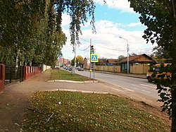 Улица возле средней школы № 19 им. Б. И. Северинова