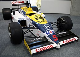 FW11 в музее Honda