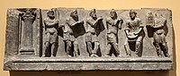 Индо-скифские танцоры, рельефы Бунера[en], Гандхара, I-II века н. э.