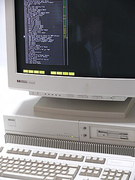 HP 9000 с HP-UX, System V от Hewlett-Packard