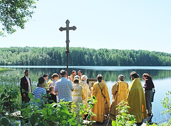 Деревня Корякино (не сохр.) — место свершения на берегу оз. Двинец чина малого водосвятия оз. Двинец и Зап. Двины