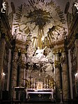 Главный алтарь. Вознесение Святого Карло Борромео на небо. Скульптор Ф. М. Брокоф