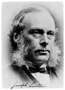 Джозеф Листер (1827—1912) — крупнейший английский хирург и учёный, создатель хирургической антисептики; автор многих работ по анатомии, гистологии и микробиологии.