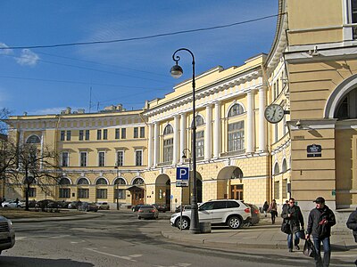 Здание министерства народного просвещения