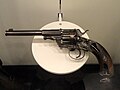 Reichsrevolver Model 1883. На корпусе слева предохранитель флажкового типа.