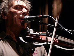Джон Кейл на концерте, 2006 год