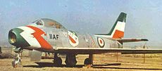 F-86 Sabre в национальных цветах Ирана .