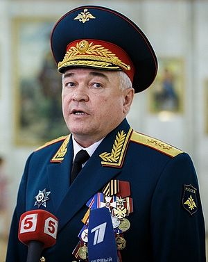 Макаров на церемонии вручения ордена Кутузова Военной академии Генерального штаба Вооружённых Сил России, 19 июня 2016 года