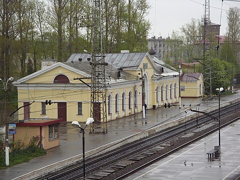 Вокзал станции Мга. 2011 год