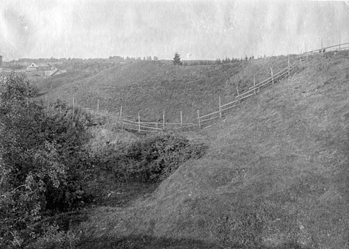 Куртина и бастион Земляного города в Старой Ладоге в 1909 году