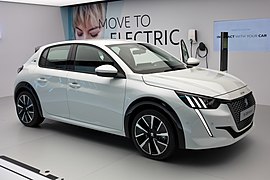 Peugeot e-208 в 2019 году