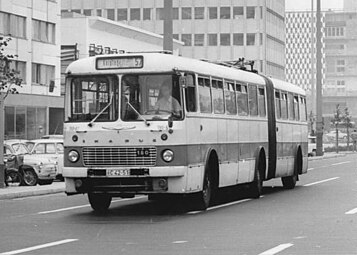 Ikarus 180