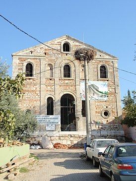 Закрытая греческая церковь в Гулязи