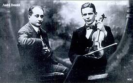 Андре Бенуа (слева) и Алберт Сполдинг (около 1910 г.)