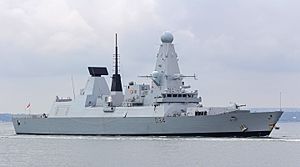 Эскадренный миноносец HMS Diamond (2016).