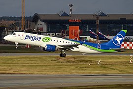 Embraer 190 Pegas Fly в Шереметьеве