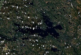 Озеро Нюк. Вид из космоса.