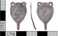 3х4 ТГ, раннесредневековая бирка с крючком, музей Portable Antiquities Scheme