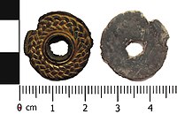 Тройная 4х24 ТГ, брошь, римский период, вероятно, ок. 3-4 век, музей Portable Antiquities Scheme