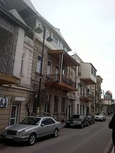 Улица Шамиля Азизбекова в Баку