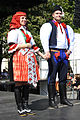 Моравский костюм из Куновице (Злинский край) — молодые парень и девушка