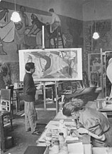 В мастерской монументальной живописи. 1958 год