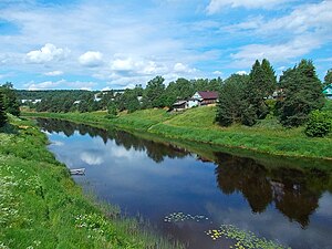 Река Оять в селе Винницах