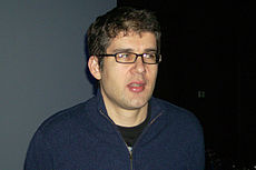 Саймон Рейнольдс в 2008 году