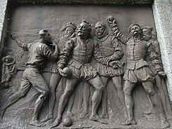Сэр Фрэнсис Дрейк, играя в боулз в Плимуте, узнал о приближении испанской армады. Бронзовая доска Джозефа Бома, 1883 год, основание статуи Дрейка, Тависток