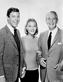 Richard Chamberlain (Dr. Kildare), Daniela Bianchi and Raymond Massey (Dr. Gillespie) from the television program Dr. Kildare in 1964