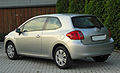 2006-2010 Toyota Auris вид сзади (3-дв версия)