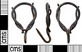 Ранне постсредневековый dress hook медный сплав, Portable Antiquities Scheme