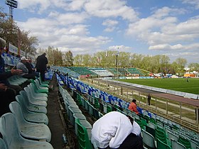 Трибуны стадиона перед матчем «Урал» — «Мордовия», 15 мая 2011