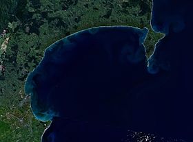 Космический снимок залива
