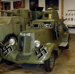 Захваченный бронеавтомобиль БА-20