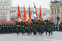 Навершия боевых знамён СССР, проносимых на параде на Красной площади в 2019 году.