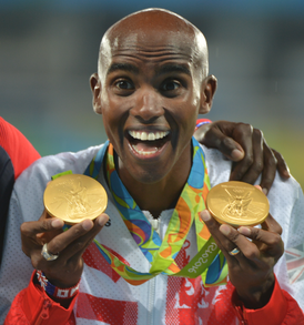 Мо Фара с двумя золотыми олимпийскими медалями 2016 года