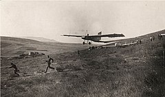 Планёр А-5 К. К. Арцеулова в полёте, ноябрь 1923 года, Узун-Сырт, I Всесоюзные планёрные испытания. РГАНТД. Ф.348. Оп.3. Д.146. Л.6об.