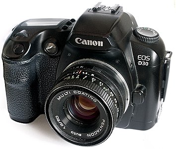 Canon EOS D30 с объективом Pentacon