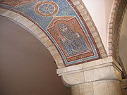Мозаика на своде прохода к платформе: Св. Феодосий, сооснователь Киево-Печерской лавры