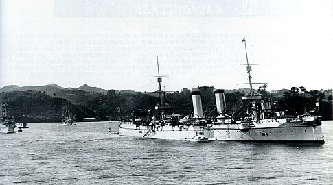 Крейсер «Ёсино» в Йокосука в 1896 году